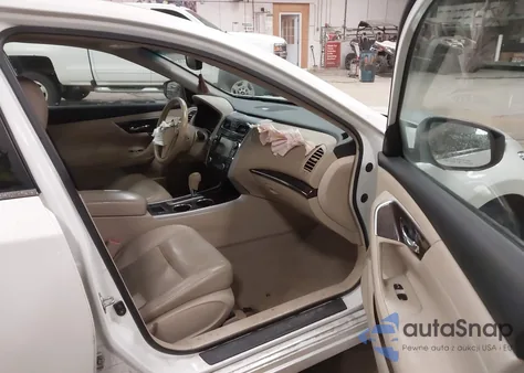 2013 Nissan Altima 2.5 Sl z USA, uszkodzony, nr VIN 1N4AL3AP7DC916970